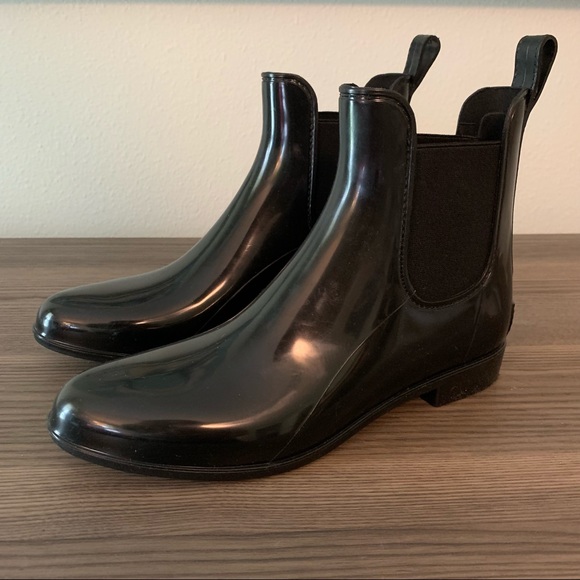 Naturalizer Black Ankle Rain Boots - Picture 2 of 12